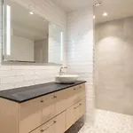 With Three Bedrooms In The Middle Of Bergen! شقة