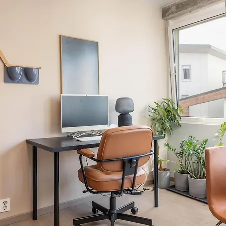 شقة With Three Bedrooms In The Middle Of Bergen! برغن