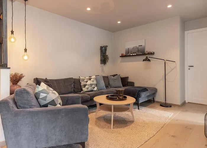 With Three Bedrooms In The Middle Of Bergen!